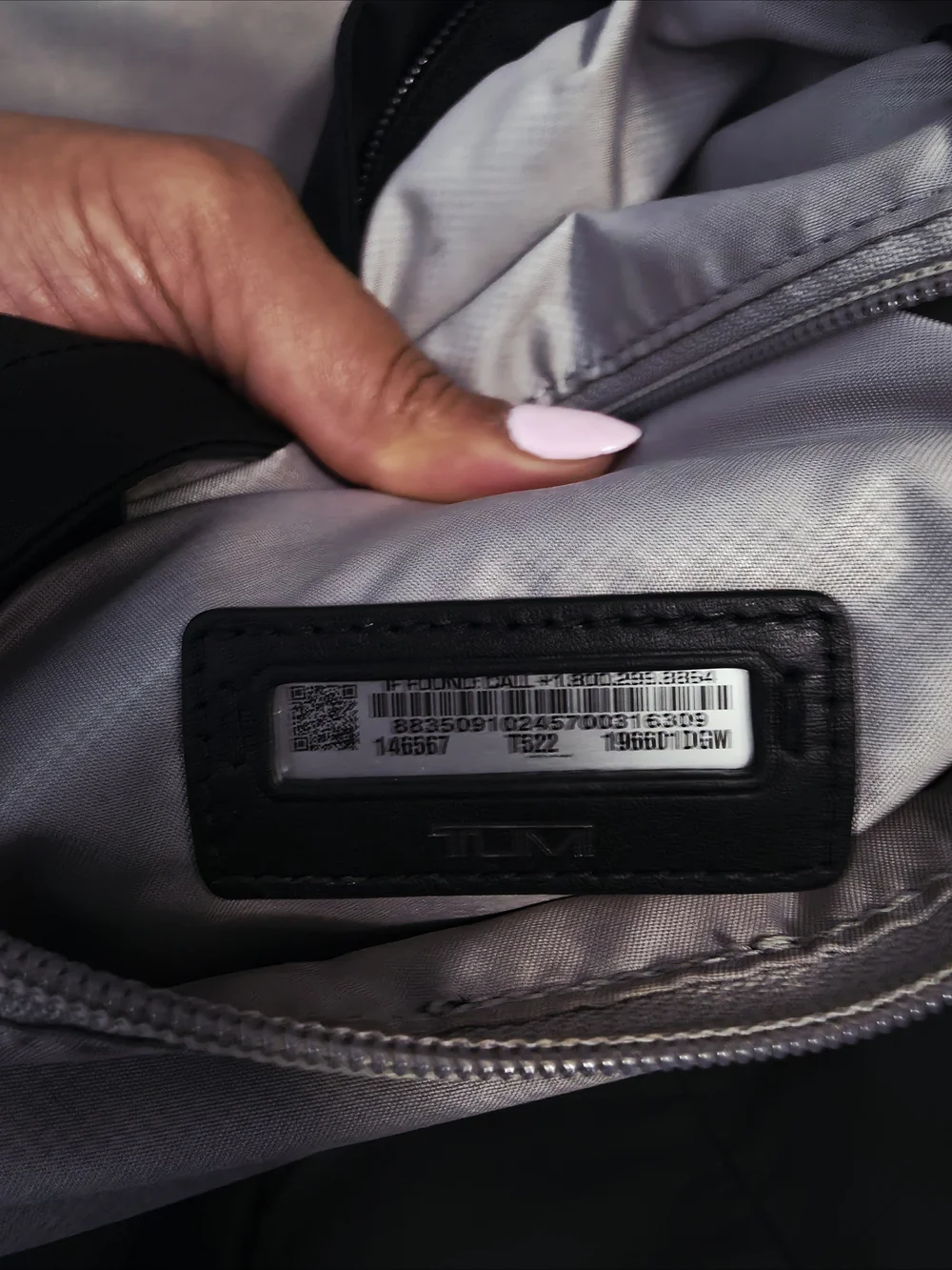 Tumi Voyayeur Halsey Black Backpack with Gunmetal Hardware Used 1x